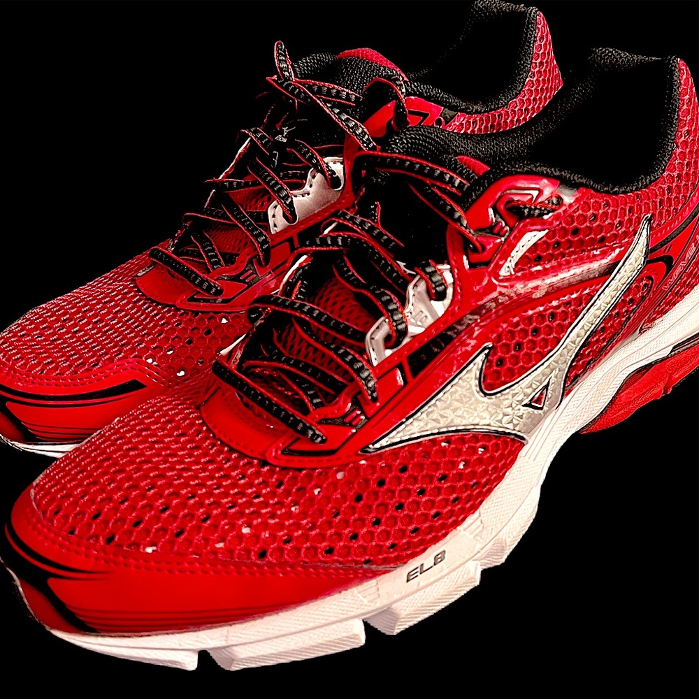 Mizuno Wave Legend 3 Sz 9
